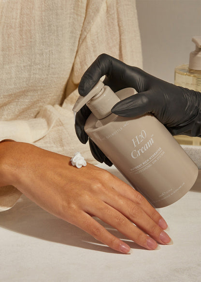 The GelBottle SPA H2O Cream Cloud Cream Nutrient Rich Hydrator